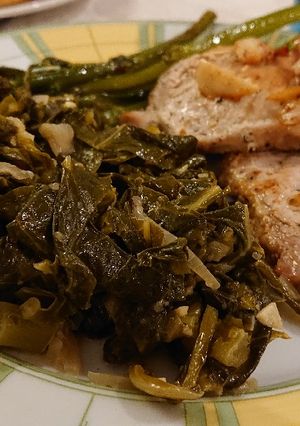 A picture of Dijon Spring Greens.