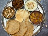 नवरात्रि और दशहरा स्पेशल थाली