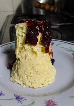 Una foto de Cheesecake en Taza al Microondas ✨