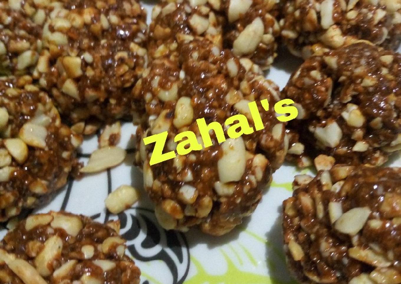 Honey Groundnut cake