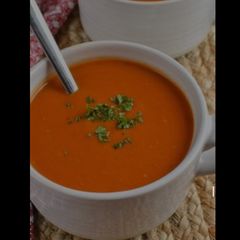 A picture of Cheats tomato soup.