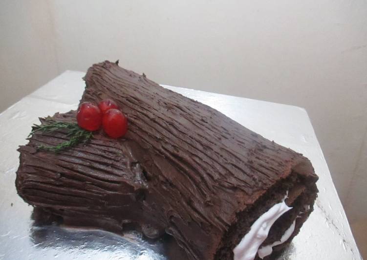 Chocolate Log/Yule Log   #christmasbaking
