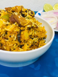 જાેધપુરી કાબુલી બિરયાની (Jodhpur biryani in gujrati) રેસીપી મુખ્ય ફોટો