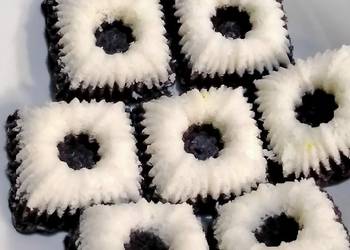 Resep Mudah Putu ayu ketan hitam 1 telur Ala Rumahan