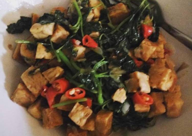 Tumis bayam tempe