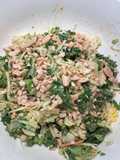 Kale salad with crushed peanuts