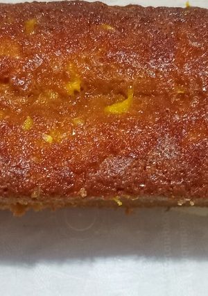 Una foto de Budín de naranja 🍊. Bien húmedo