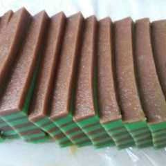 รูปของ Lapiz tepung beraz rose brand👍👍👍👍