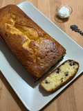 Plumcake allo yogurt greco e gocce di cioccolato
