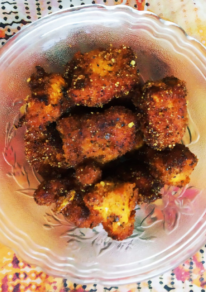 A picture of Chicken 65.