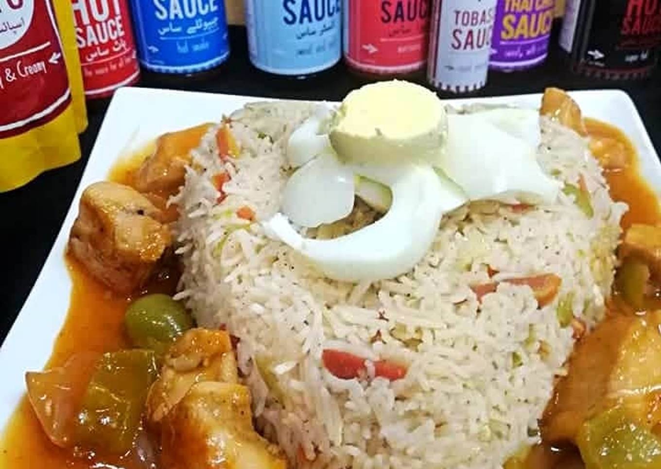 Fried rice and chicken manchurian