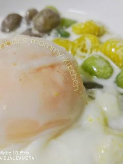 รูปของ บัวลอยมันเทศไข่หวาน 🥣 #มนต์รักขนมไทย 🇹🇭