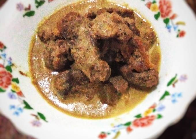 Daging bumbu lapis