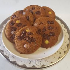A picture of Chunky chocolate and Smarties cookies.