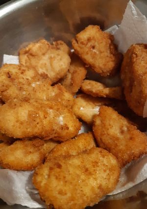 Una foto de Nuggets de pollo caseritos :)