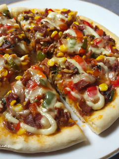 Foto resep Crust Pizza (Renyah dan Empuk) Tanpa Ulen Profing Kilat