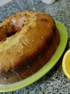 Una foto de Budín de naranja con chips de chocolate!