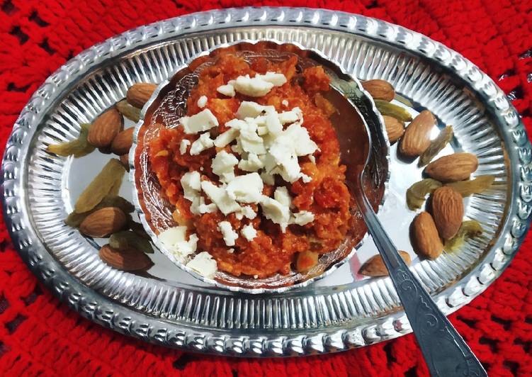 Steps to Make Any-night-of-the-week Gajar ka halwa