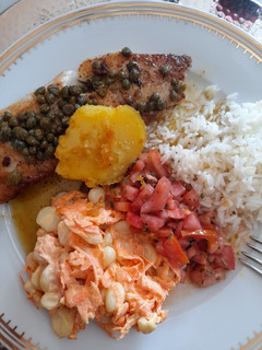 Una foto de Pescadito en Mantequilla Negra