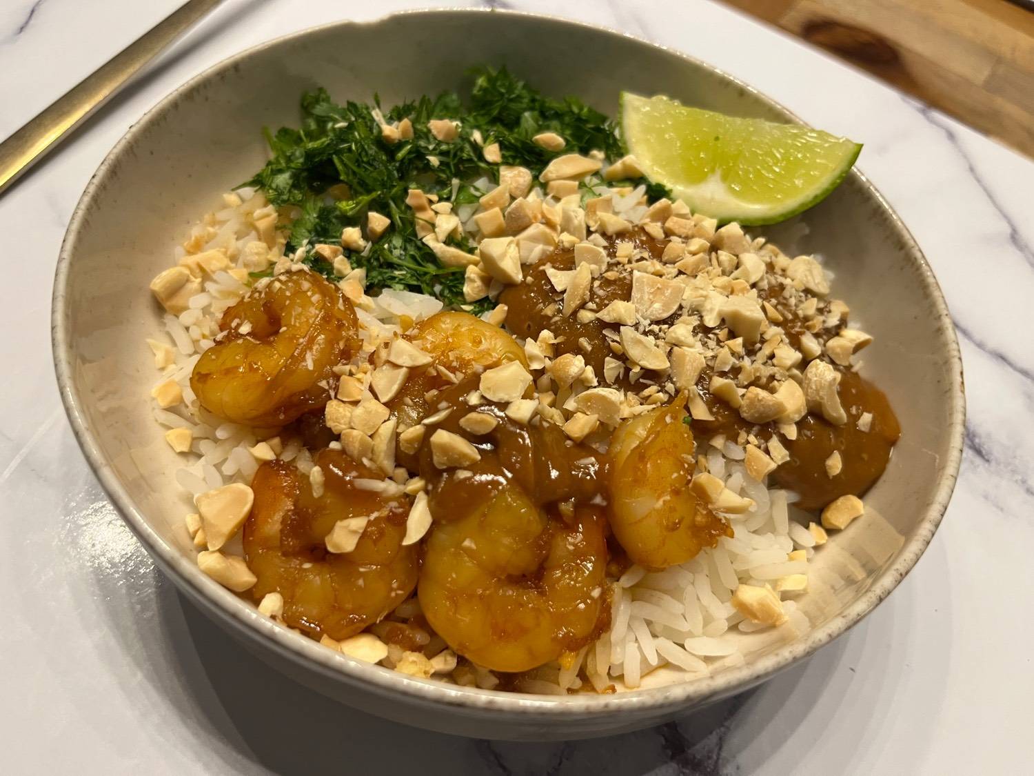 Thai mogyorós garnélás rizstál recept recept fotó