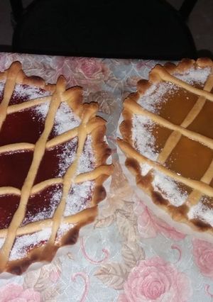 Una foto de Pasta frola con aceite