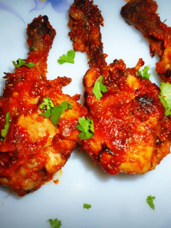 A picture of Deep fried drumsticks.