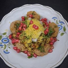 Upma tikki healthy chaat A picture of Upma tikki healthy chaat.