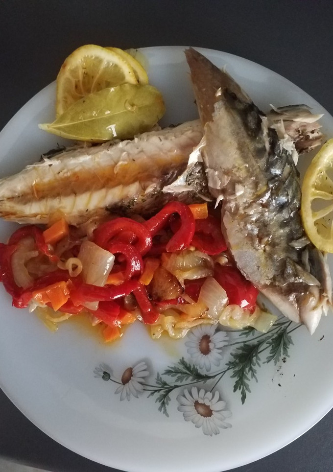 Una foto de Caballa al horno