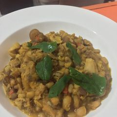 A picture of Special Beans Porridge.