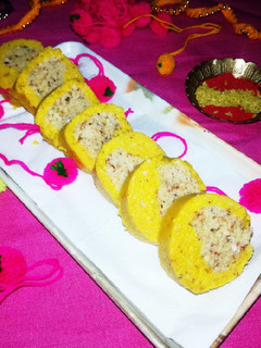 पीनट रोल (Peanut Roll Recipe In Hindi) रेसिपी मुख्य फोटो