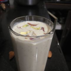 A picture of Dryfruits Milkshake.