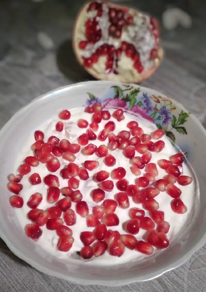 Салат с гранатом и курицей