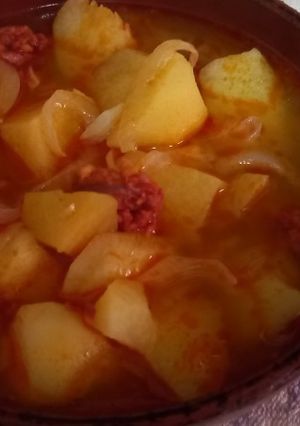 Una foto de Patatas a la riojana