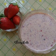 A picture of Strawberry Basundi.