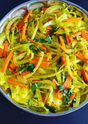 ગુજરાતી સંભારો (Gujarati Sambharo Recipe In Gujarati) રેસીપી મુખ્ય ફોટો