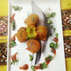 A picture of Veg pakoda..