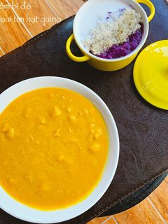 Hình của món Soup tôm bí đỏ.