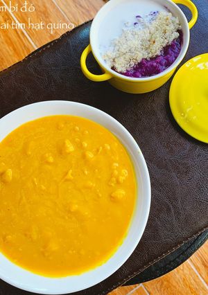 Hình của món Soup tôm bí đỏ.