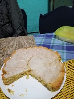 Una foto de Budín de nuez con glasé