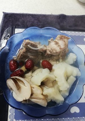 苦瓜排骨紅棗湯 的食譜成品照片