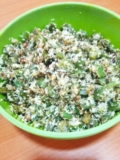 A picture of Green beans with coconut.