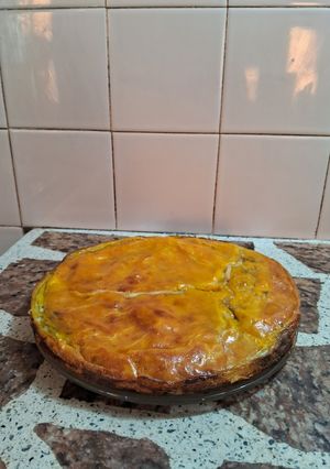Una foto de Tarta de berenjenas con base de disco de empanada