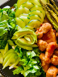 Una foto de Ensalada Verde con Pollo a la Naranja