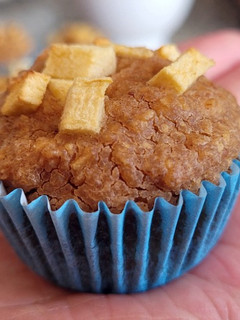 Una foto de Mini Magdalenas con Avena, Manzana y Crema de Cacahuete