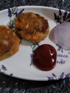Bread cutlet (Bread cutlet recipe in tamil) செய்முறை முக்கிய புகைப்படம்