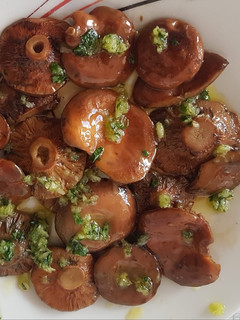 Una foto de Plato de Rovellons cómo los prepara mi amiga Roser