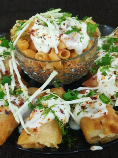 पास्ता स्प्रिंग रेव्हिओली (pasta spring ravioli recipe in marathi) रेसिपी चे मुख्य फोटो