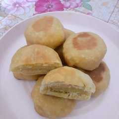 A picture of Pia Kacang Hijau Panggang.