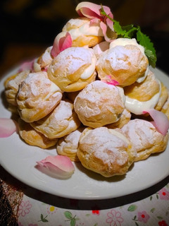 Una foto de Lionesas de Vainilla rellenas de Nata Montada