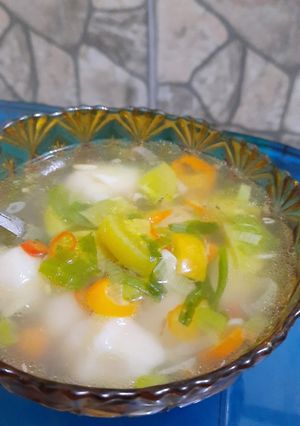 Foto resep Soup asam cilok